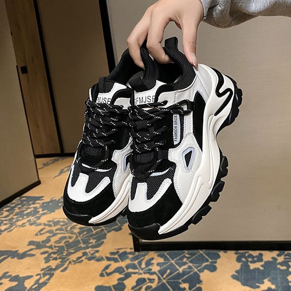 2021 new fashion brand ins super dad shoes women's color matching increased muffin running
2021 new fashion brand ins super dad shoes women's color matching increased muffin running