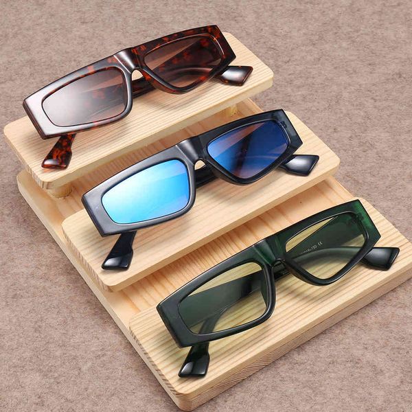 20025d family new sunglasses personalized sunglasses versatile sunglasses for men and women, White;black
20025d family new sunglasses personalized sunglasses versatile sunglasses for men and women, White;black