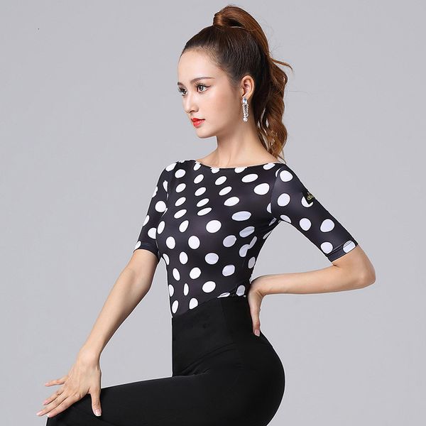 Stage Wear adult Ballroom Dance Skirt Square Practice Costumes High Waist Big Swing Latin Waltz Tango Competition Clothes O7CU, Black;red
Stage Wear adult Ballroom Dance Skirt Square Practice Costumes High Waist Big Swing Latin Waltz Tango Competition Clothes O7CU, Black;red