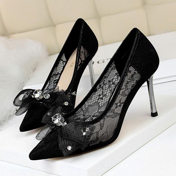 dress shoes 2021 korean womens woman high heels thin heel pointed mesh hollow lace rhinestone bow ol women wedding, Black
dress shoes 2021 korean womens woman high heels thin heel pointed mesh hollow lace rhinestone bow ol women wedding, Black