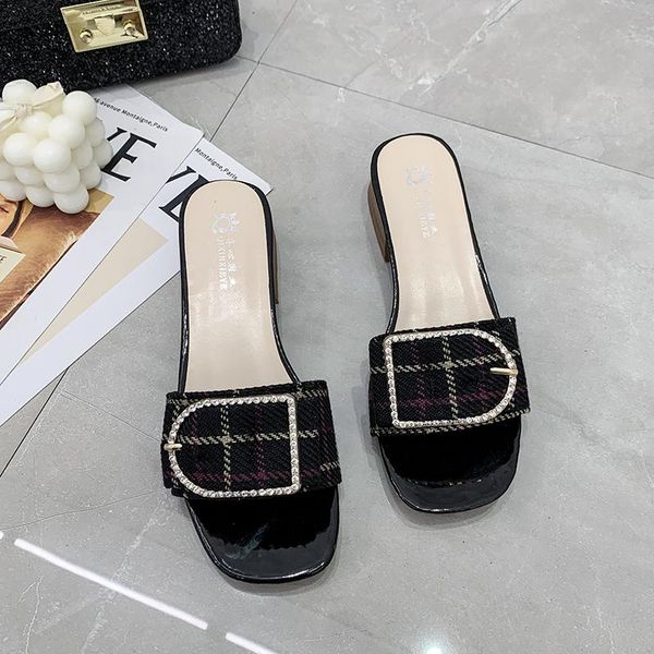 sandals fashion lady 2021 summer women slipper shoes buckle outside low square heels slides, Black
sandals fashion lady 2021 summer women slipper shoes buckle outside low square heels slides, Black
