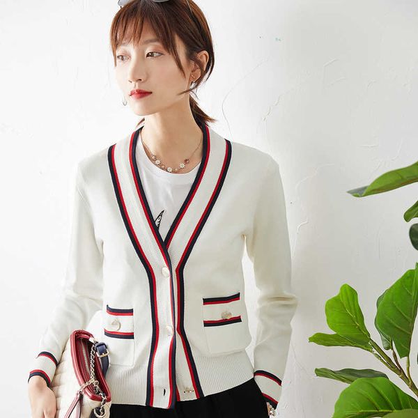 women's sweaters hard goods good british wind color matching long sleeve cleavage cardigan knitted or crocheted no4s, White;black
women's sweaters hard goods good british wind color matching long sleeve cleavage cardigan knitted or crocheted no4s, White;black