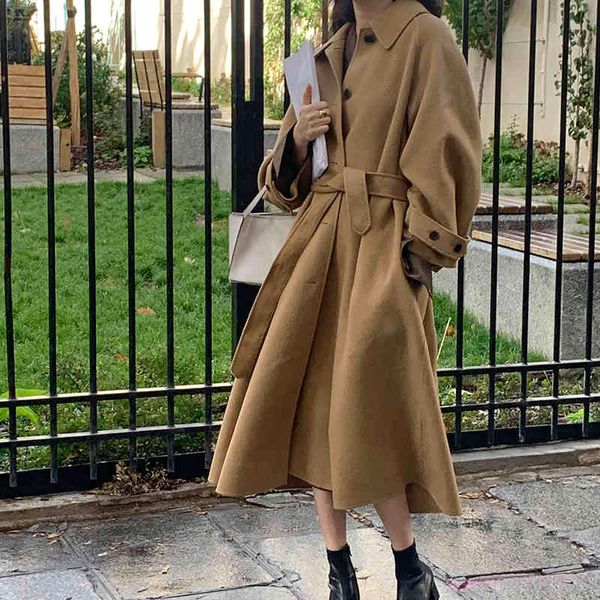 wool blends female single breasted winter warm belt retro elegant loose solid women woolen coats chic casual long clothe, Black
wool blends female single breasted winter warm belt retro elegant loose solid women woolen coats chic casual long clothe, Black