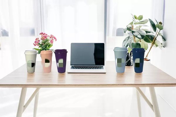 starbucks 24oz/710ml plastic tumbler reusable clear drinking flat bottom cup pillar shape lid straw mug bardian dhl uv machine printing does
starbucks 24oz/710ml plastic tumbler reusable clear drinking flat bottom cup pillar shape lid straw mug bardian dhl uv machine printing does