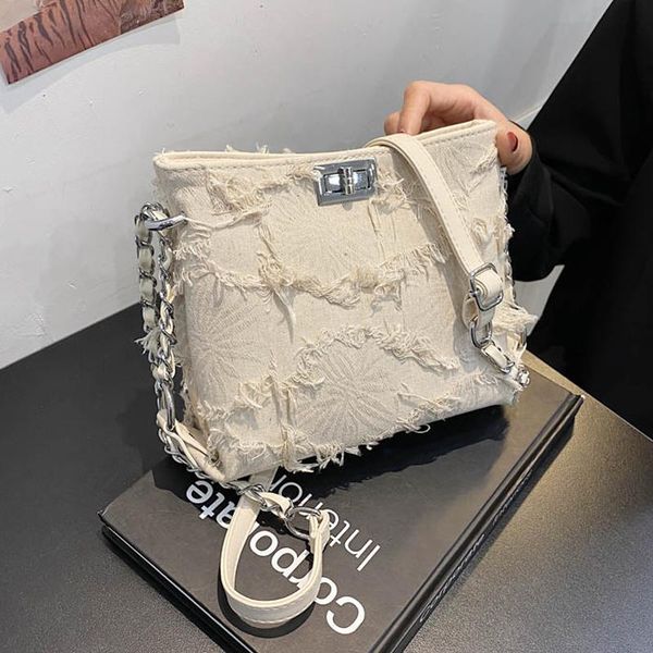 axukes flower pattern design 2021 bucket bag women messenger luxury fashion shoulder coin purse travel bags
axukes flower pattern design 2021 bucket bag women messenger luxury fashion shoulder coin purse travel bags