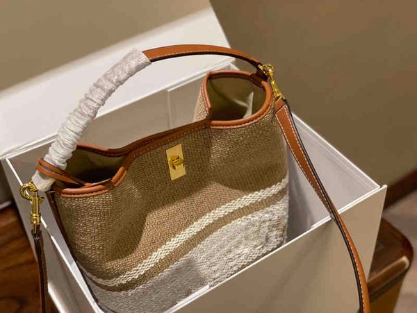 bags lock caves tote women retro handbag shoulder leather designer crossbody female purses with card holder 220302 xba0
bags lock caves tote women retro handbag shoulder leather designer crossbody female purses with card holder 220302 xba0