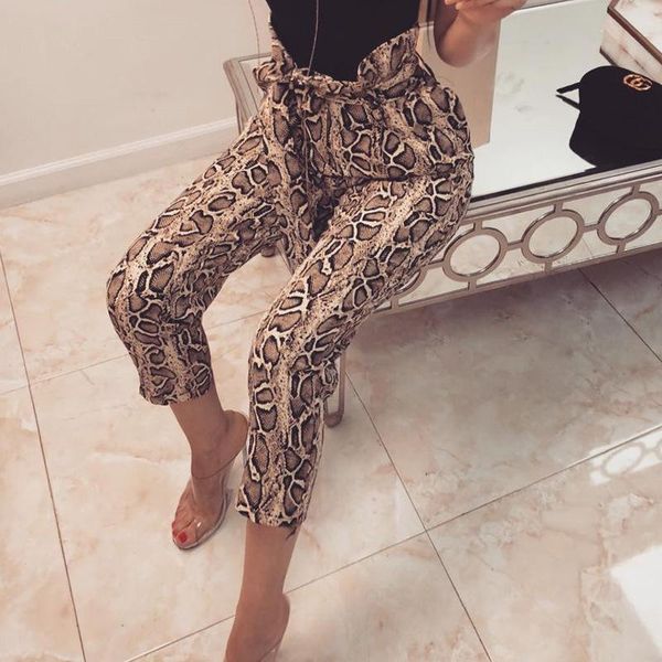 women's pants & capris 2021 women side striped snake skin pattern button waist pockets ladies casual streetwear fashion nine points tro, Black;white
women's pants & capris 2021 women side striped snake skin pattern button waist pockets ladies casual streetwear fashion nine points tro, Black;white