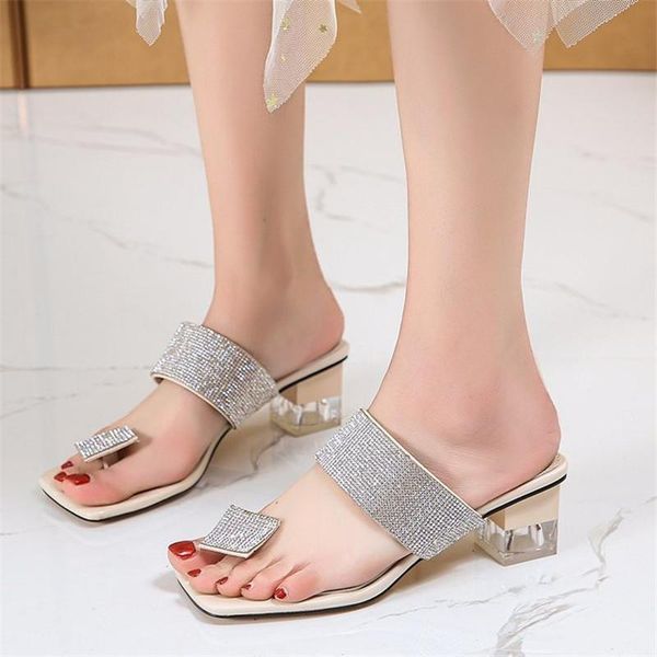 slippers 2021summer fashion flip-flops light diamond women's outdoor wear all-matching niche design a618, Black
slippers 2021summer fashion flip-flops light diamond women's outdoor wear all-matching niche design a618, Black