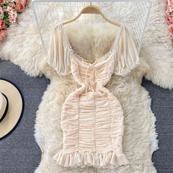french floral lace spliced bowknot square collar short sleeve mini party dress ruched slim ruffles mesh night club 210603, Black;gray
french floral lace spliced bowknot square collar short sleeve mini party dress ruched slim ruffles mesh night club 210603, Black;gray