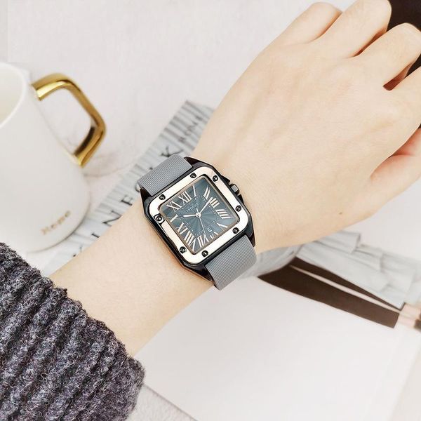 wristwatches fashion brand ladies quartz watch square waterproof luminous leather high-end dial luxury watches, Slivery;brown
wristwatches fashion brand ladies quartz watch square waterproof luminous leather high-end dial luxury watches, Slivery;brown