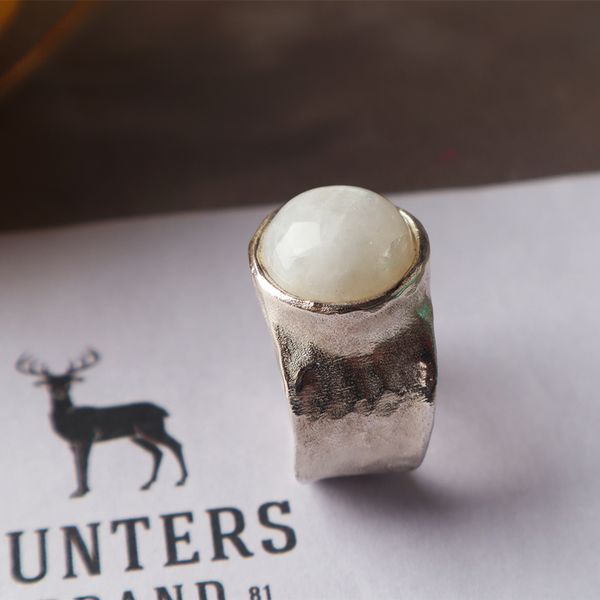 cold wind restoring ancient ways is the cat's eye ring niche ins designer earrings tide temperament of french super, Golden;silver
cold wind restoring ancient ways is the cat's eye ring niche ins designer earrings tide temperament of french super, Golden;silver