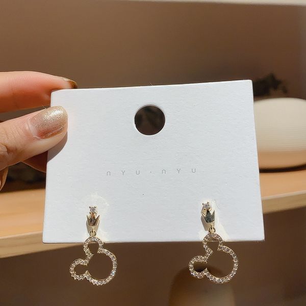 real gold electroplating 925 silver needle hollow out full diamond bear fashion temperament net red earrings lovely earrings girl
real gold electroplating 925 silver needle hollow out full diamond bear fashion temperament net red earrings lovely earrings girl