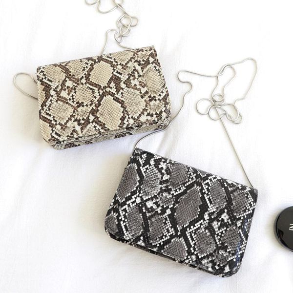 dual-use fashion girls casual small snake print waist bag shoulder flap messenger women leather chain crossbody bags
dual-use fashion girls casual small snake print waist bag shoulder flap messenger women leather chain crossbody bags