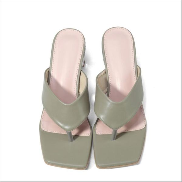 70% off wholesale flip-flops summer new sandals slides women square toe leisure slippers transparent crystal heel flip flops concise pumps f, Black
70% off wholesale flip-flops summer new sandals slides women square toe leisure slippers transparent crystal heel flip flops concise pumps f, Black
