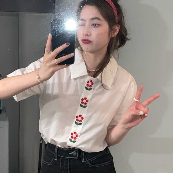 korea summer women's lapel blouse sweet embroidery puff short sleeve casual shirt female fashion clothes 210526, White
korea summer women's lapel blouse sweet embroidery puff short sleeve casual shirt female fashion clothes 210526, White