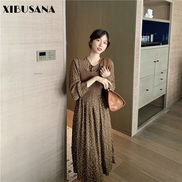 autumn chiffon dot pleated dress women vintage long sleeve o-neck + knitted vest two piece suit mid calf dresses female 210423, Black;gray
autumn chiffon dot pleated dress women vintage long sleeve o-neck + knitted vest two piece suit mid calf dresses female 210423, Black;gray