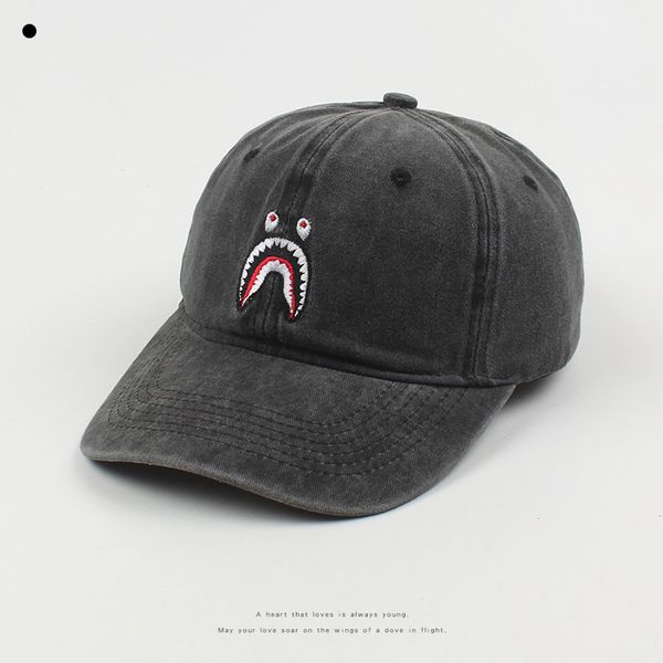 duck tongue cap female 2021 summer new outdoor leisure sunshade hat korean old embroidered shark baseball male, Black;white
duck tongue cap female 2021 summer new outdoor leisure sunshade hat korean old embroidered shark baseball male, Black;white