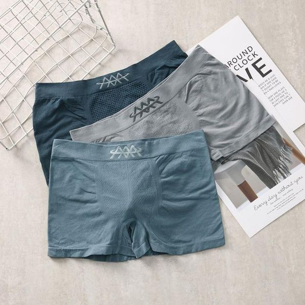 underpants magnetic men's panties high elastic hive breathable comfortable flat pants men middle waist boxers underwear, Black;white
underpants magnetic men's panties high elastic hive breathable comfortable flat pants men middle waist boxers underwear, Black;white