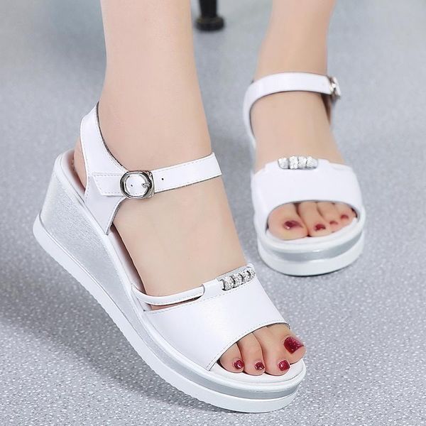 sandals women fashion high platform shoes indoor outdoor flip-flops beach female slippers, Black
sandals women fashion high platform shoes indoor outdoor flip-flops beach female slippers, Black