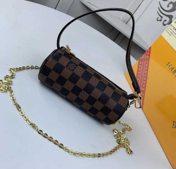 shoulder brand handbags designer bags luxury m58118 autumn/winter cross series iconic clutch handles cylinder zipper totes lock body coi
shoulder brand handbags designer bags luxury m58118 autumn/winter cross series iconic clutch handles cylinder zipper totes lock body coi