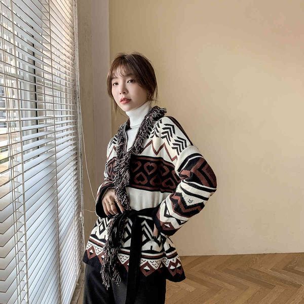 women's sweaters cardigã boho com franjas gola v para mulheres, casacos vintage manga comprida étnico quente de inverno y89w, White;black
women's sweaters cardigã boho com franjas gola v para mulheres, casacos vintage manga comprida étnico quente de inverno y89w, White;black