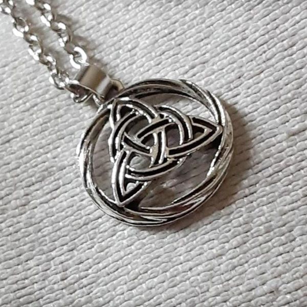 pendant necklaces vintage viking celtic knot round necklace men's trendy banquet party jewelry gift, Silver
pendant necklaces vintage viking celtic knot round necklace men's trendy banquet party jewelry gift, Silver
