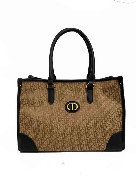 monthly sales 500 orders 2021 new fashion versatile women's ins one shoulder tote bag fashion net red large capacity handbag
monthly sales 500 orders 2021 new fashion versatile women's ins one shoulder tote bag fashion net red large capacity handbag