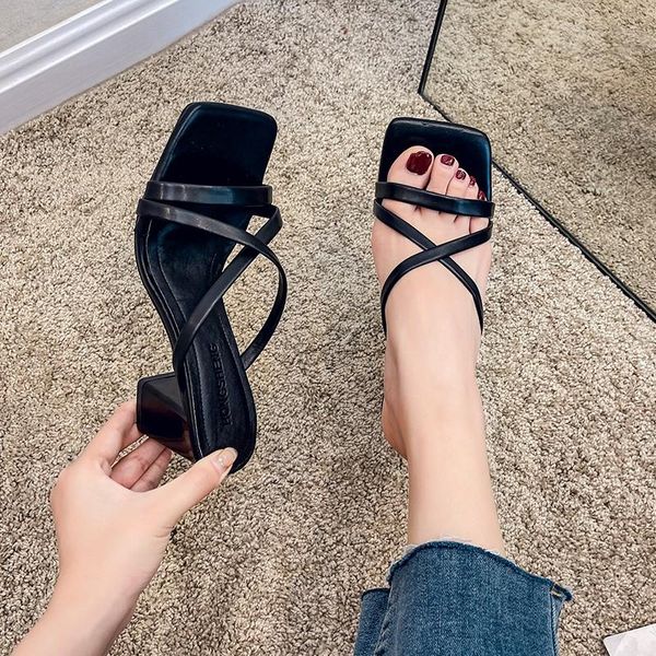 slippers 2021 summer fashion simple women's square root temperament pure color shoes, Black
slippers 2021 summer fashion simple women's square root temperament pure color shoes, Black