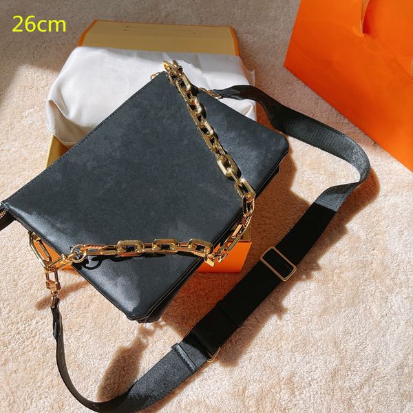 multi purpose handbag bright color letter embossed messenger bag metal chain nylon shoulder strap men's and women's hand wallet
multi purpose handbag bright color letter embossed messenger bag metal chain nylon shoulder strap men's and women's hand wallet