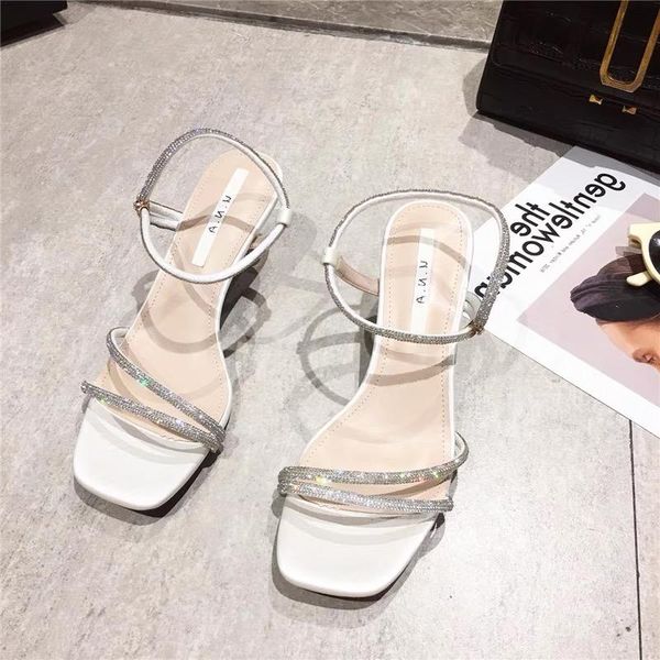 sandals 2021 summer style outer wear fashionable rhinestone high-quality word belt low-heeled women, Black
sandals 2021 summer style outer wear fashionable rhinestone high-quality word belt low-heeled women, Black