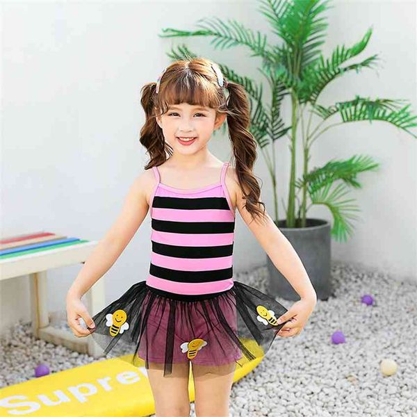 factoryls42 lace straight girl middle school children's fashion better spring seaside cool girl's swimsuit, White;black
factoryls42 lace straight girl middle school children's fashion better spring seaside cool girl's swimsuit, White;black