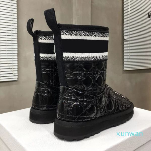 women snow boots designer letter embroidered super warm wool lining platform ankle boot r ladies winter flat shoes leather upper, Black
women snow boots designer letter embroidered super warm wool lining platform ankle boot r ladies winter flat shoes leather upper, Black