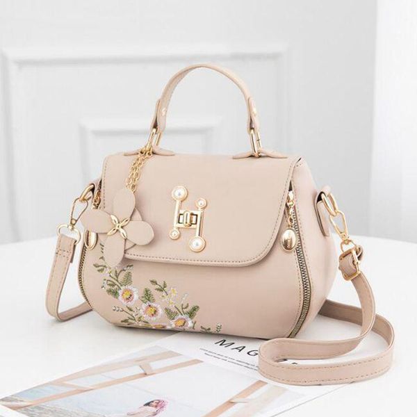 cross body 2021 fashion embroidery female bag handbags small sweet lady shoulder pu leather messenger
cross body 2021 fashion embroidery female bag handbags small sweet lady shoulder pu leather messenger
