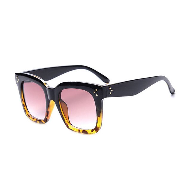 new square 2021 sunglasses women brand designer big frame gradient vintage sun glasses for men oculos de sol feminino uv400, White;black
new square 2021 sunglasses women brand designer big frame gradient vintage sun glasses for men oculos de sol feminino uv400, White;black
