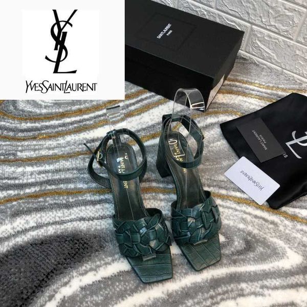 shoes designer loafers luxury pumps brand sneakers women slides high heels ballerinas sandals dress slippers mules jq3v, Black;white
shoes designer loafers luxury pumps brand sneakers women slides high heels ballerinas sandals dress slippers mules jq3v, Black;white