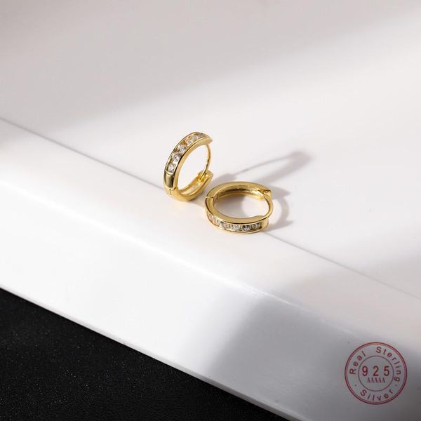 sterling silver single row zircon earrings fashion ins ear buckle women jewelry stud, Golden;silver
sterling silver single row zircon earrings fashion ins ear buckle women jewelry stud, Golden;silver