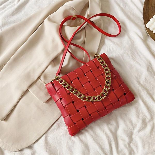 weave design leather shoulder crossbody bags for women 2021 fashion chain ladies baguette bag handbags evening
weave design leather shoulder crossbody bags for women 2021 fashion chain ladies baguette bag handbags evening