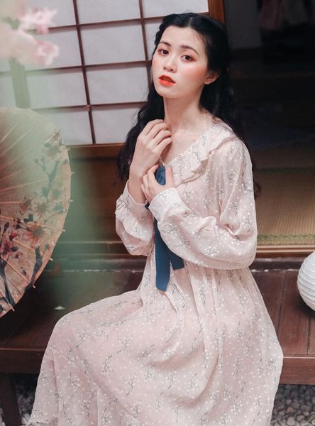 casual dresses 2021 fashion women's summer chiffon floral dress france long sleeve fresh, Black;gray
casual dresses 2021 fashion women's summer chiffon floral dress france long sleeve fresh, Black;gray