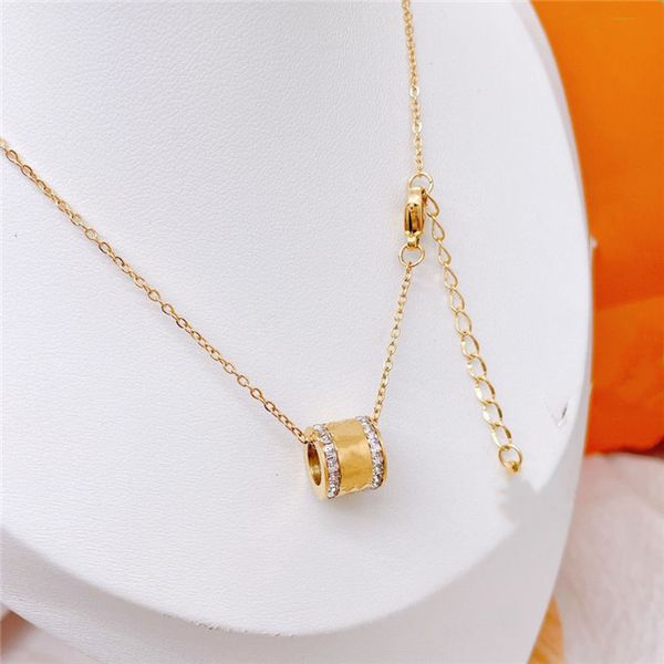 luxurys sale pendant necklacesfor man woman inverted triangle designers brand jewelry mens womens highly quality, Silver
luxurys sale pendant necklacesfor man woman inverted triangle designers brand jewelry mens womens highly quality, Silver