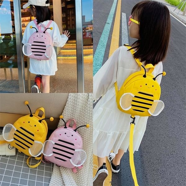 children's small backpack mini lovely princess anti loss fashion girls kindergarten schoolbag 1-3 years old tide 4
children's small backpack mini lovely princess anti loss fashion girls kindergarten schoolbag 1-3 years old tide 4