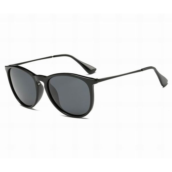 fashion men sunglasses vintage sun glasses for womens classic eyewear gradient metal frame matt black driving shades with cases, White;black
fashion men sunglasses vintage sun glasses for womens classic eyewear gradient metal frame matt black driving shades with cases, White;black