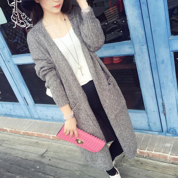 women's sweaters 2021 autumn winter fashion women long sleeve loose knitting cardigan sweater knitted female pull femme, White;black
women's sweaters 2021 autumn winter fashion women long sleeve loose knitting cardigan sweater knitted female pull femme, White;black