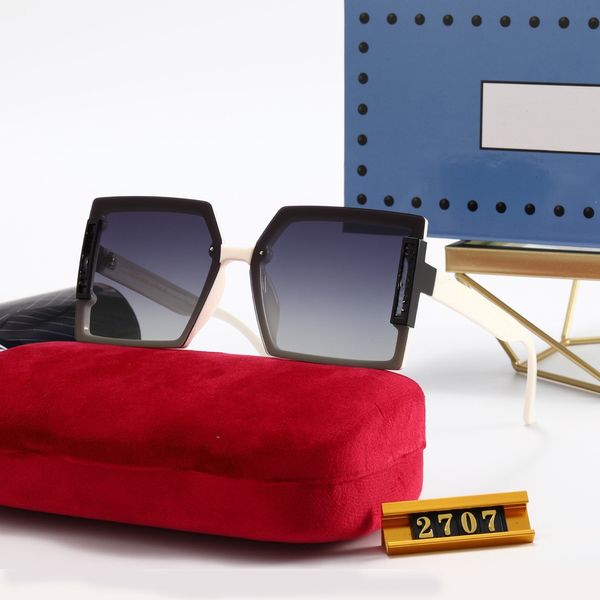 2021 luxury designer summer style temperament women sunglasses super light uv protection fahion mixed color come with box, White;black
2021 luxury designer summer style temperament women sunglasses super light uv protection fahion mixed color come with box, White;black