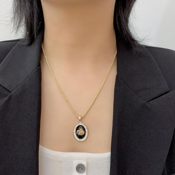 pendant necklaces korean retro enamel oval rose flower for women simple temperament geometric gold necklace vintage jewelry, Silver
pendant necklaces korean retro enamel oval rose flower for women simple temperament geometric gold necklace vintage jewelry, Silver