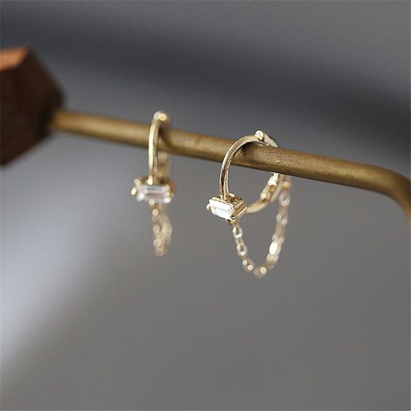 stud earrings temperament french retro trend simple square crystal chain women light luxury party jewelry 2021, Golden;silver
stud earrings temperament french retro trend simple square crystal chain women light luxury party jewelry 2021, Golden;silver