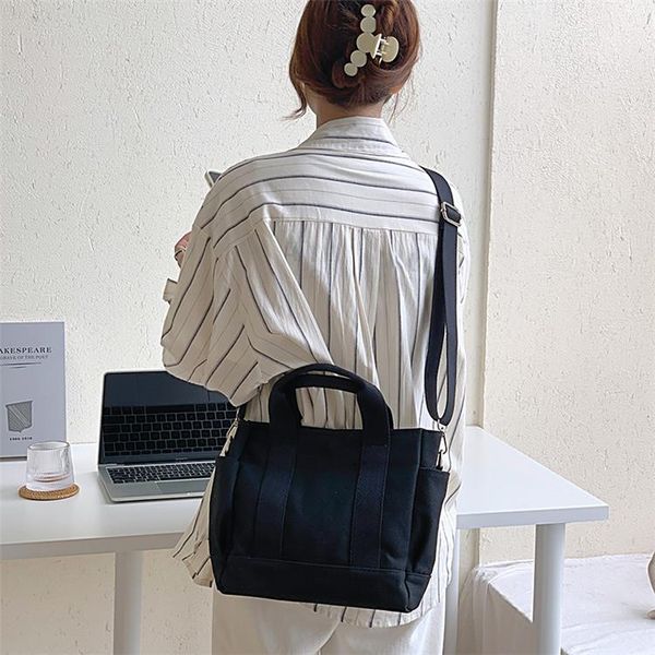 evening bags fashion stitching canvas tote bag wome simple all-match messenger handbags female casual large-capacity shoulder diagonal
evening bags fashion stitching canvas tote bag wome simple all-match messenger handbags female casual large-capacity shoulder diagonal