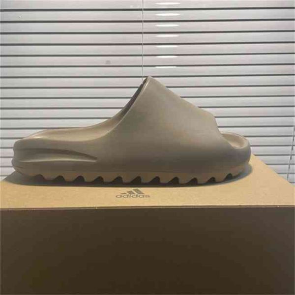 fashion brand slippers foam men super great quality runner outdoor basketball football soccer sneakers sports sandal leisure gift summer par, Black
fashion brand slippers foam men super great quality runner outdoor basketball football soccer sneakers sports sandal leisure gift summer par, Black