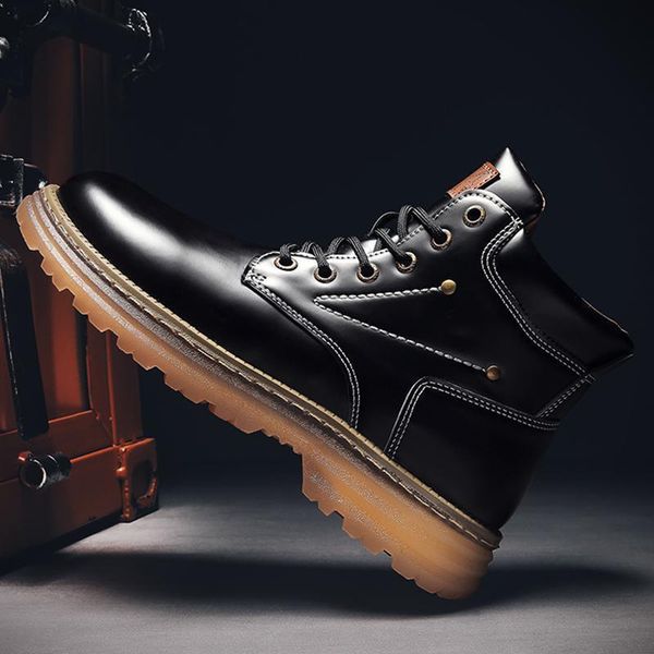 2021 winter medium high shoes martin tooling motorcycle boots men's tide black leather
2021 winter medium high shoes martin tooling motorcycle boots men's tide black leather