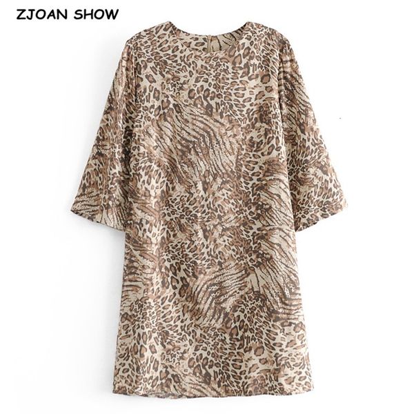 casual dresses 2021 spring bohemia round neck khaki leopard print boho dress hippie women 3/4 sleeve loose straight short holiday, Black;gray
casual dresses 2021 spring bohemia round neck khaki leopard print boho dress hippie women 3/4 sleeve loose straight short holiday, Black;gray