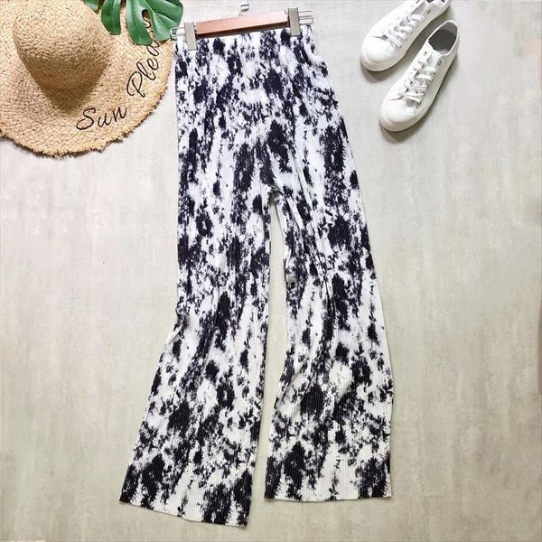 wide leg loose korean style womens pants ink printing tie dye painting long beach vacation trousers, Black;white
wide leg loose korean style womens pants ink printing tie dye painting long beach vacation trousers, Black;white